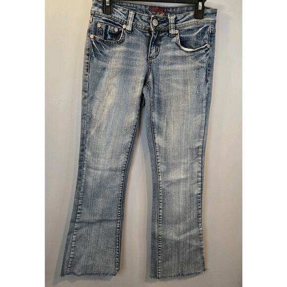 BONGO Denim - Bongo Jeans Distressed 3 Low Rise Flare Leg Embroidered Pockets Vintage 28x29"